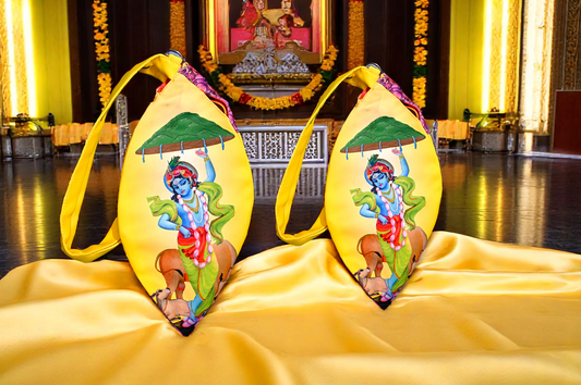 Japa Bag – Krishna Lifting Govardhan